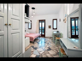 Studio with sea view